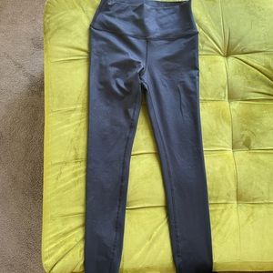 Alo Highwaist Airbrush Legging- Shiny Black